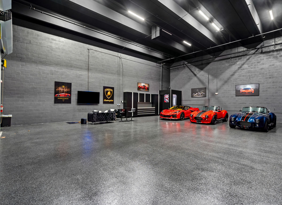 About Victory Lane Auto Vault in Fort Lauderdale